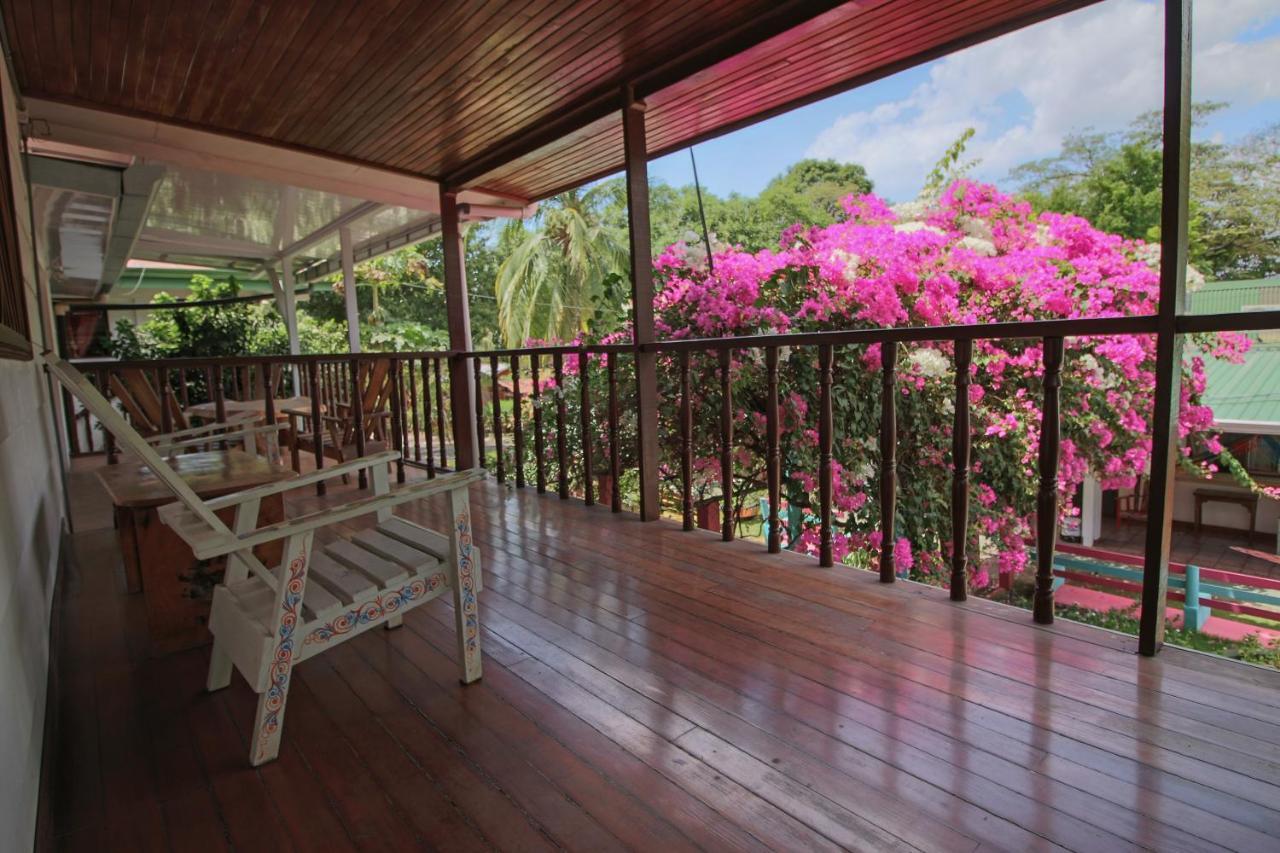 Hotel Marielos Tamarindo Ngoại thất bức ảnh